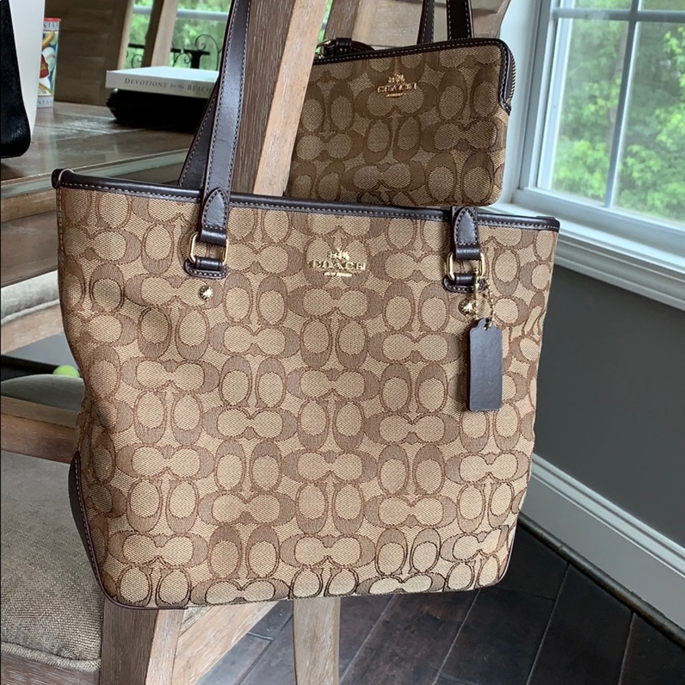 Coach Pocketbook